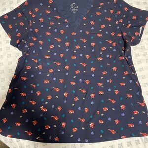 Maevn Women’s XL scrub top